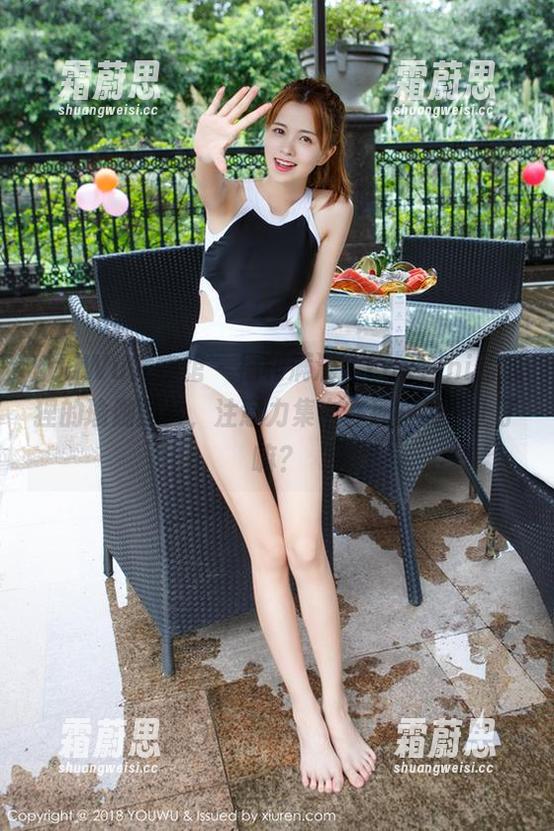 YouWu尤物馆-FoxYini孟狐狸 YouWu尤物馆 - 福利满满,FoxYini孟狐狸的瑜伽图片,注意力集中在那些姿势上了嘛?
