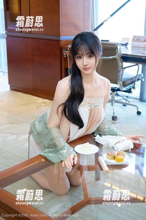 秀人网-九尾Ivy 秀人网 - 九尾Ivy甜心合集:绝对是让人晕头转向的一组图包!