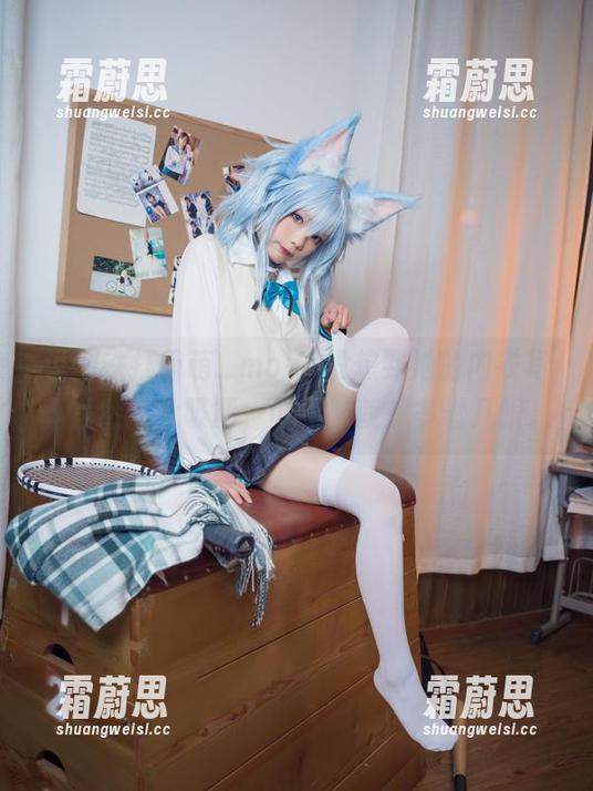 铁打萌萌_moi 说到铁打萌萌_moi,没想到她的内衣写真居然如此吸睛,时不时就想多看几眼。
